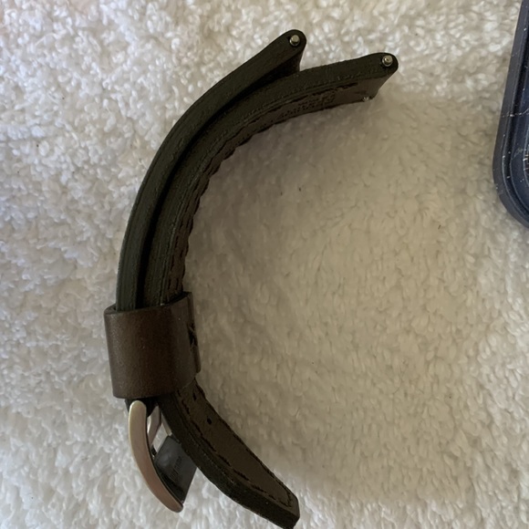 Mens FOSSIL watch with extra straps - Picture 6 of 7